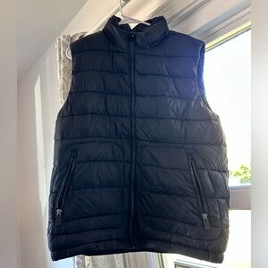 Women’s puffer Gap vest